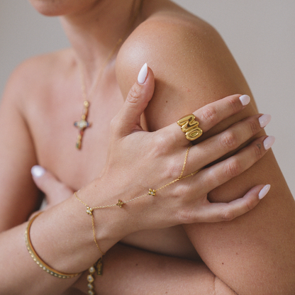 Fleur Hand Chain - Nora & Grace Boutique