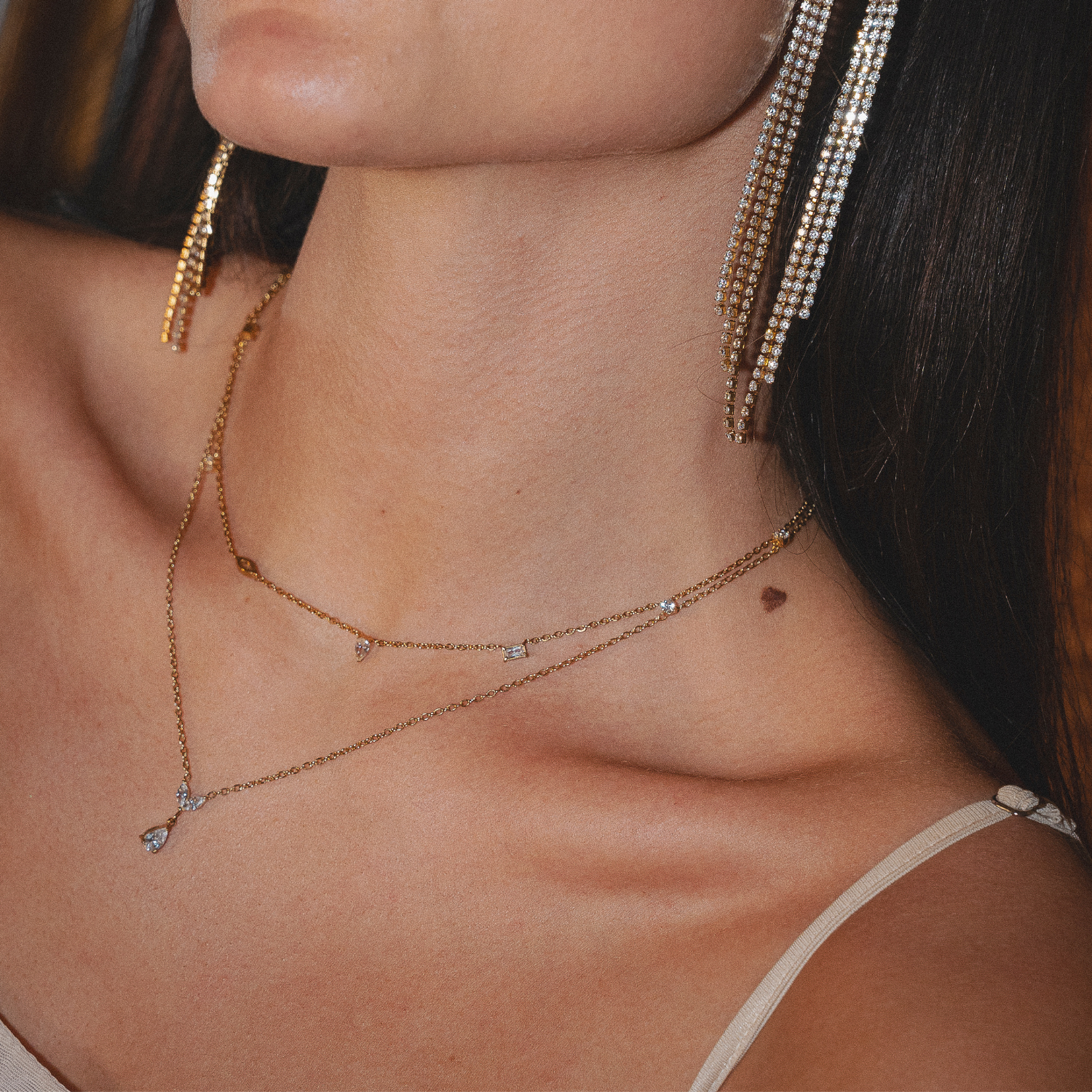 Crystal Line Necklace - Nora & Grace Boutique