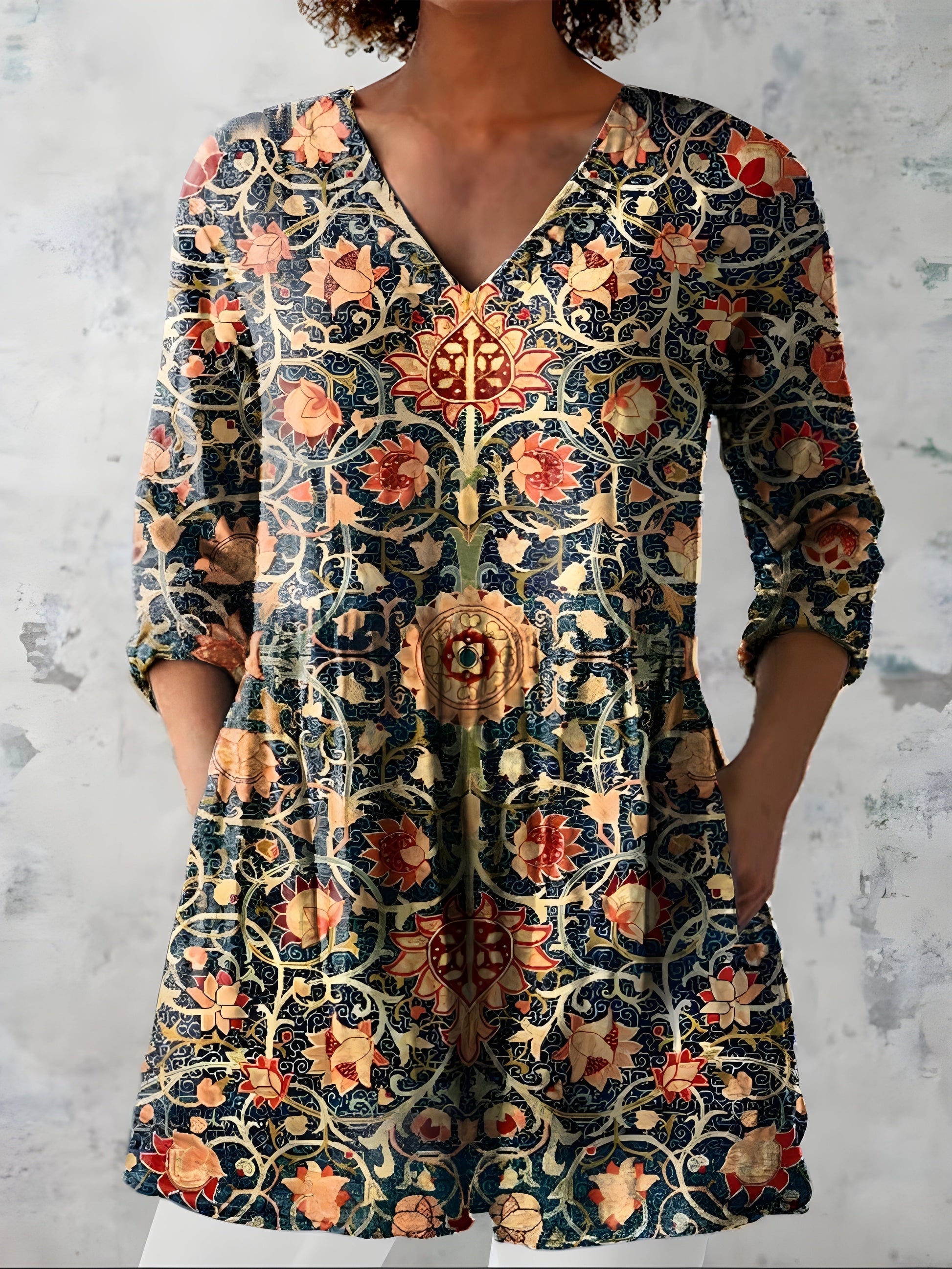 Lilian | Long Blouse with V-Neck - Nora & Grace Boutique