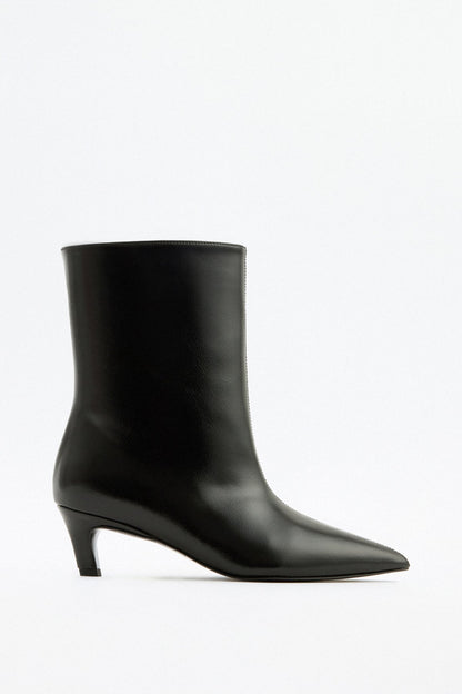 Aria | Black Leather Ankle Boots - Nora & Grace Boutique