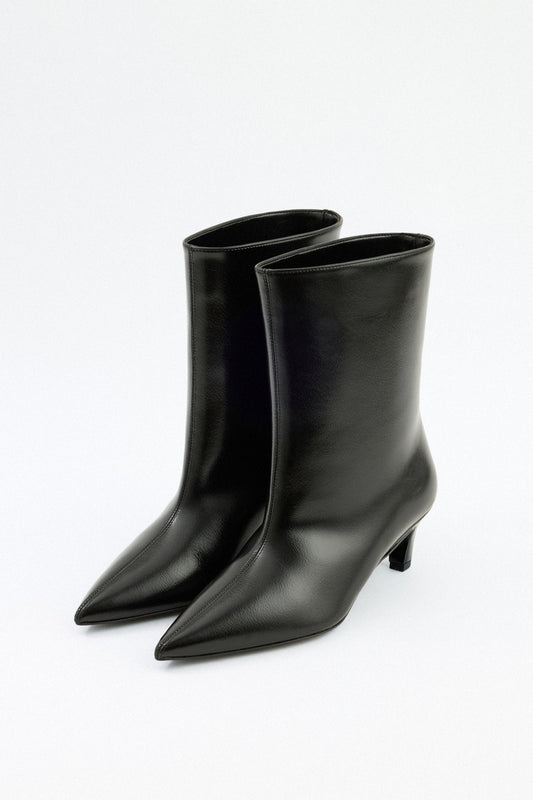 Aria | Black Leather Ankle Boots - Nora & Grace Boutique