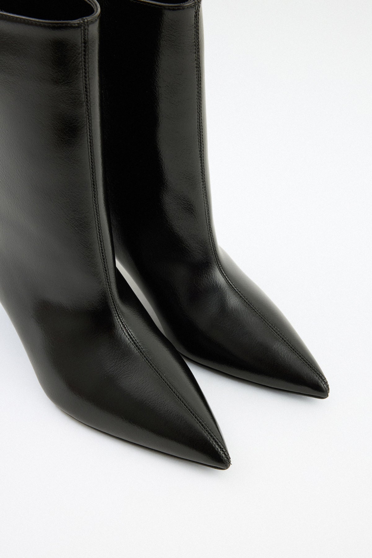 Aria | Black Leather Ankle Boots - Nora & Grace Boutique