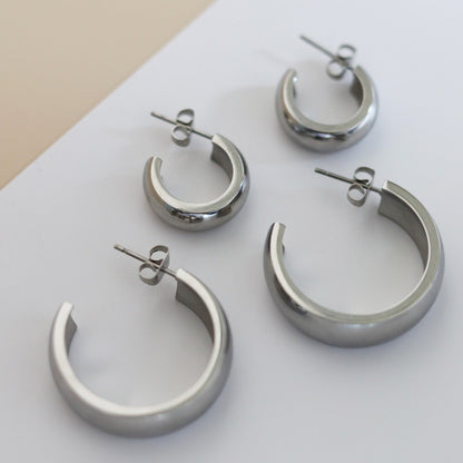 Bold Hoops Earrings - Nora & Grace Boutique