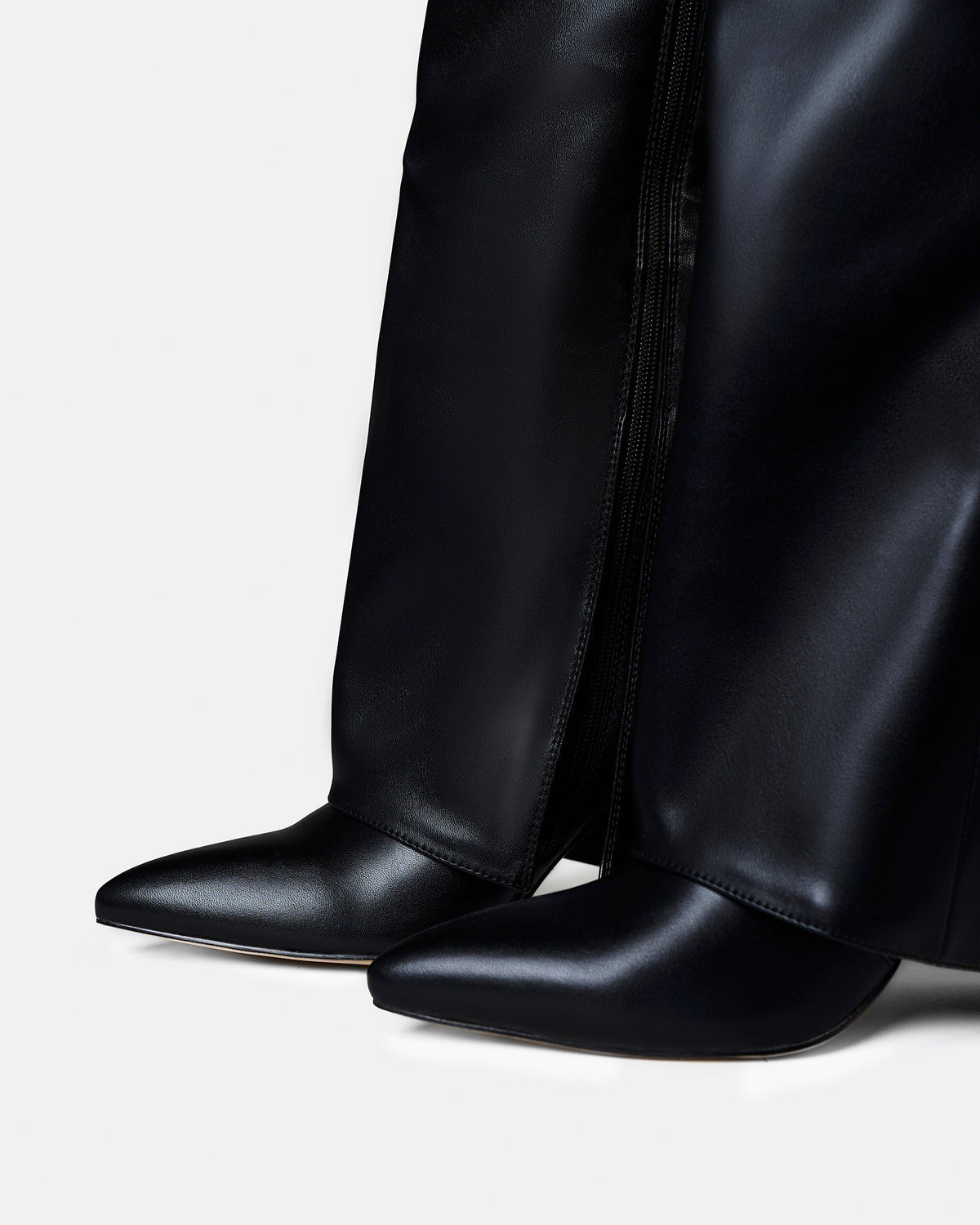 Lavista | Black Leather Knee-High Boots - Nora & Grace Boutique
