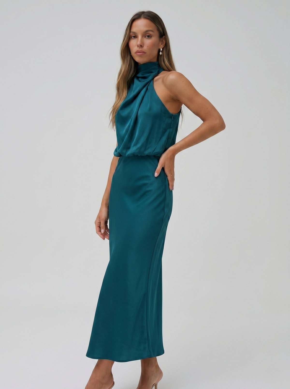 Long with neck halter Dress
