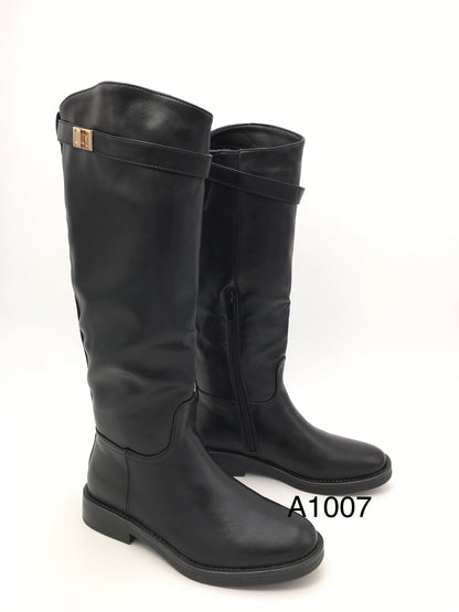 Thanee Black Boots