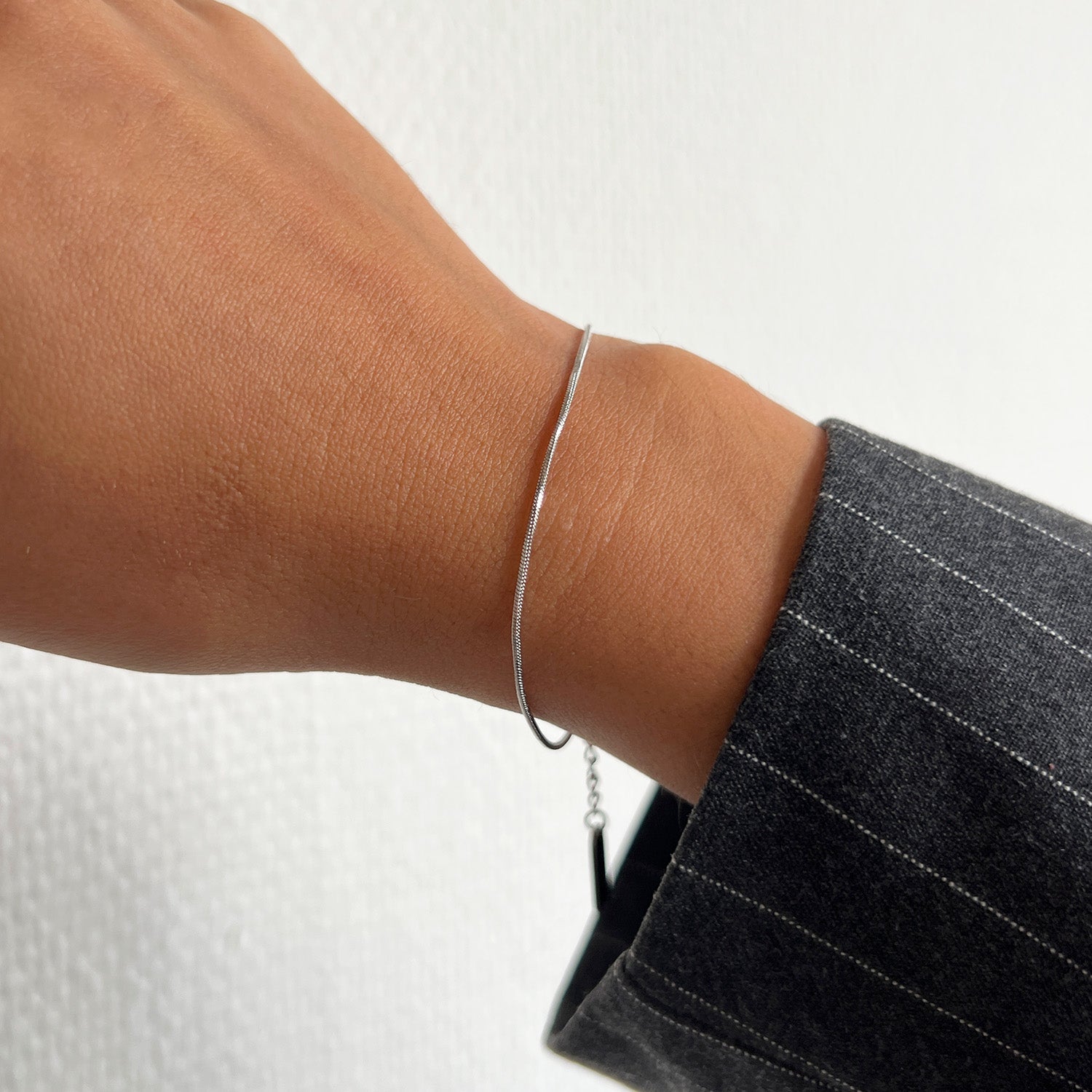Thin Bracelet - Nora & Grace Boutique