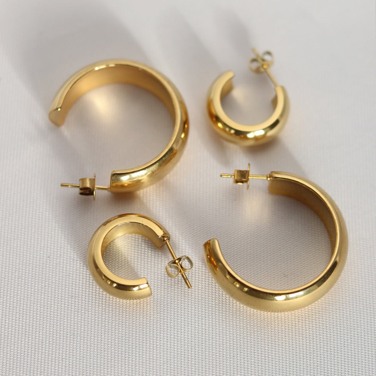 Bold Hoops Earrings - Nora & Grace Boutique