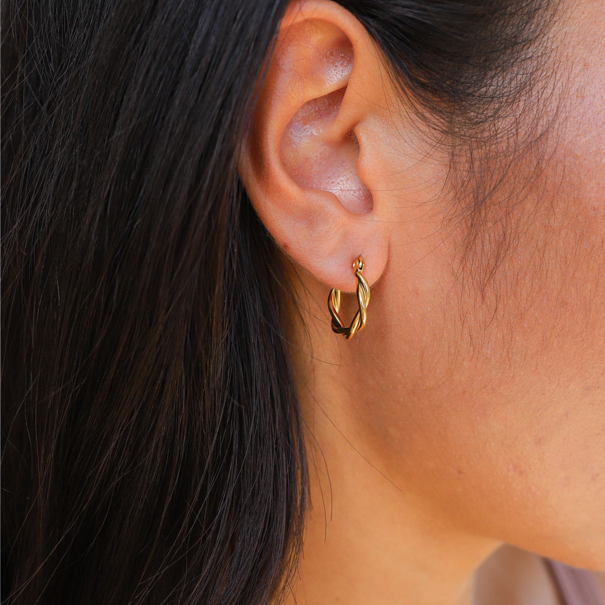 Twist Earrings - Nora & Grace Boutique